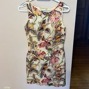 Nicole Miller summer 100% silk casual sleeveless woman’s dress.